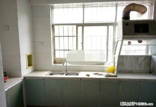 七花广场旁三鑫机电城7楼、带床、沙发、电视、热水器、油烟机 - 文山28生活网 ws.28life.com