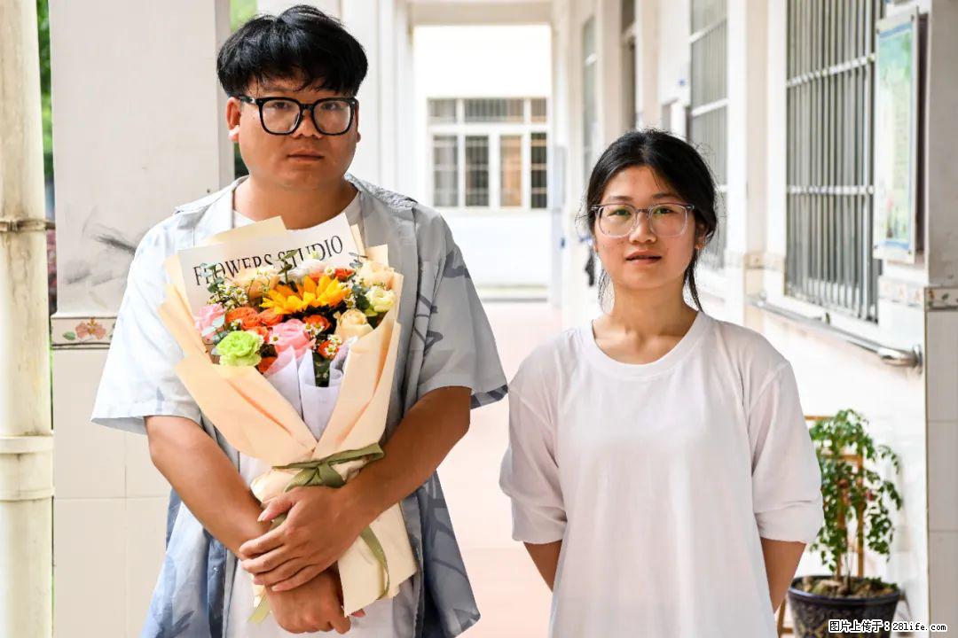 全网追的“扁担女孩”，找了一份暑假工，时薪12元 - 文山生活资讯 - 文山28生活网 ws.28life.com